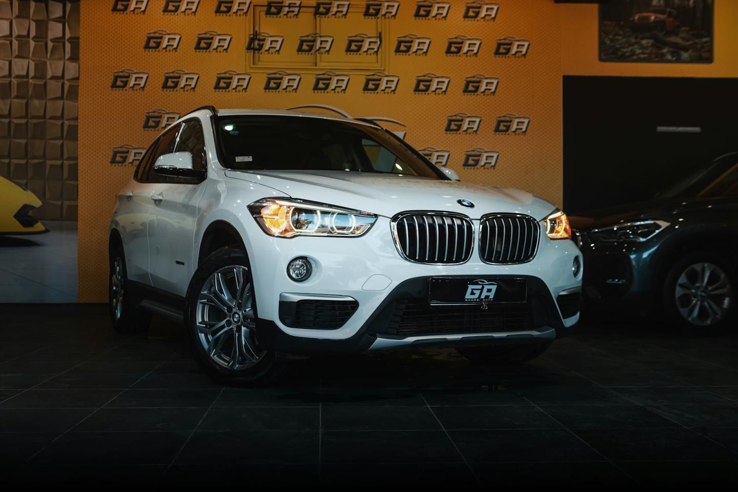 BMW X1 sDrive20i 2.0 Turbo Branco
