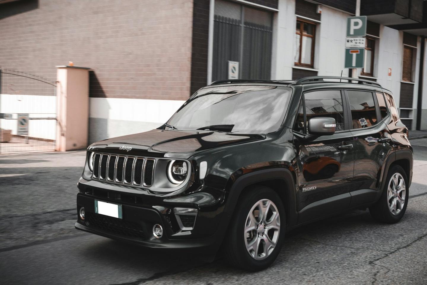 Jeep Renegade Longitude 1.8 Flex Aut., foto 2 de 2