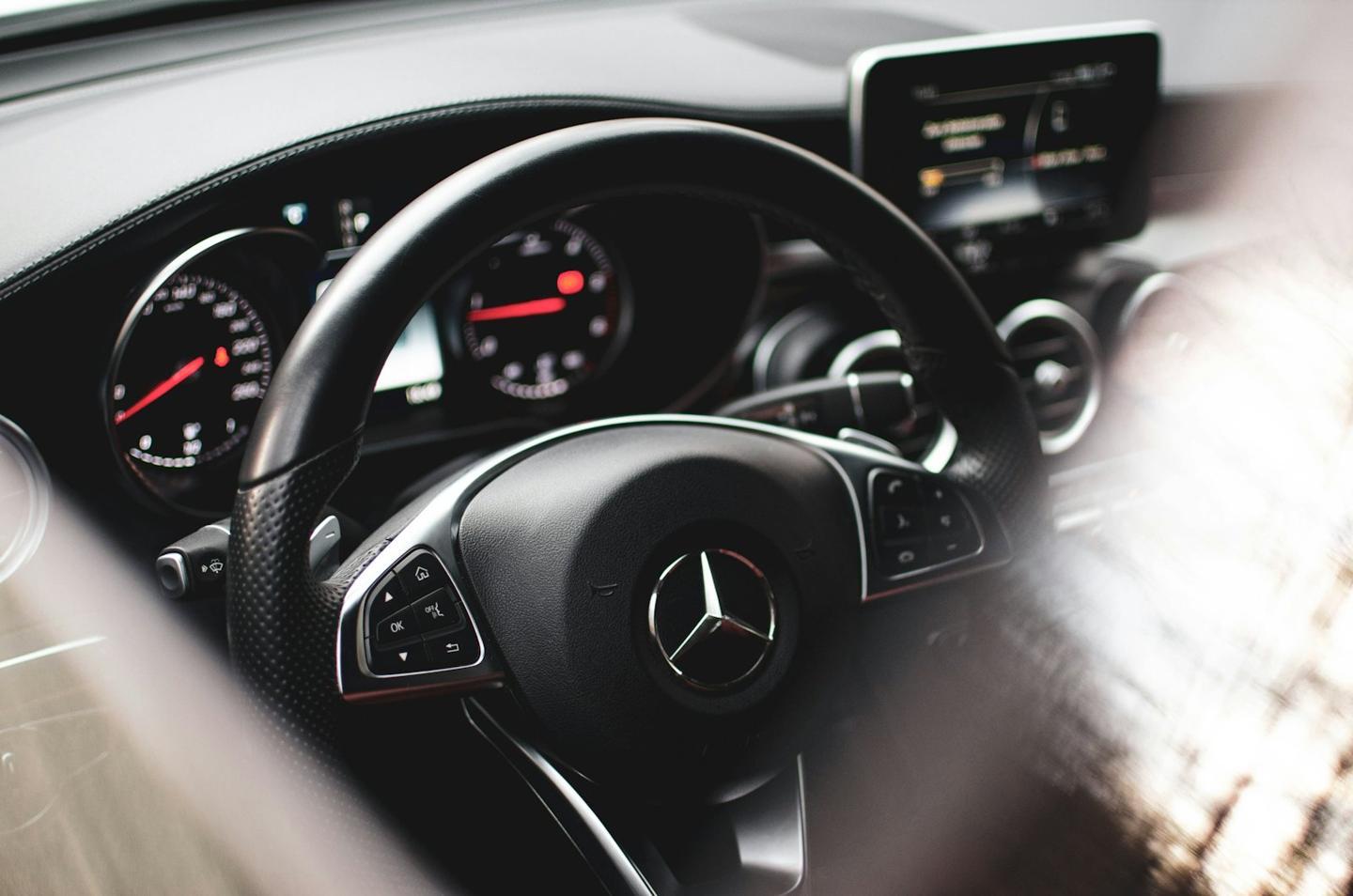 Mercedes-Benz GLC 250 Coupé 4MATIC 2.0 Turbo, foto 3 de 3